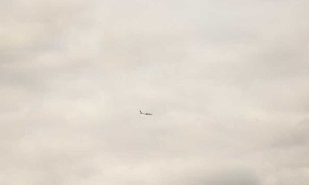 desene grele in creion